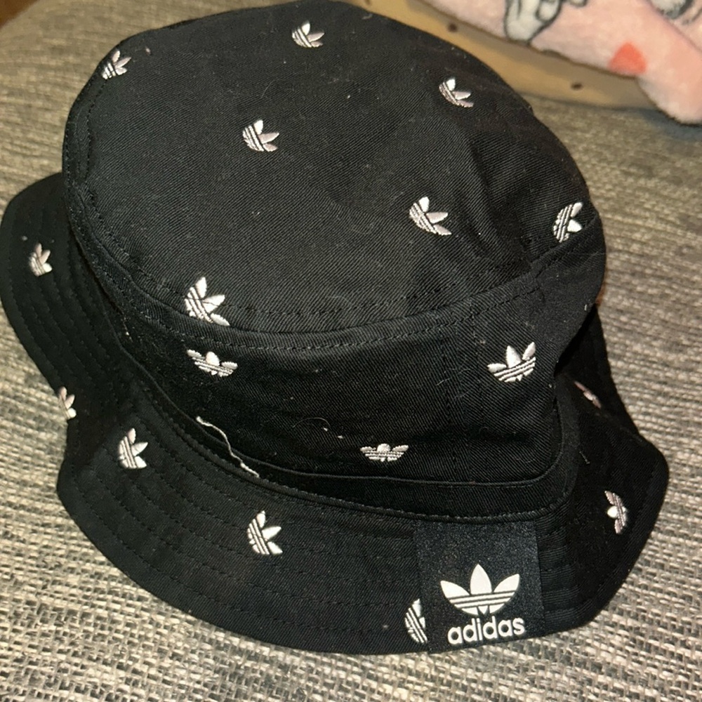 Adidas Logo Bucket Hat